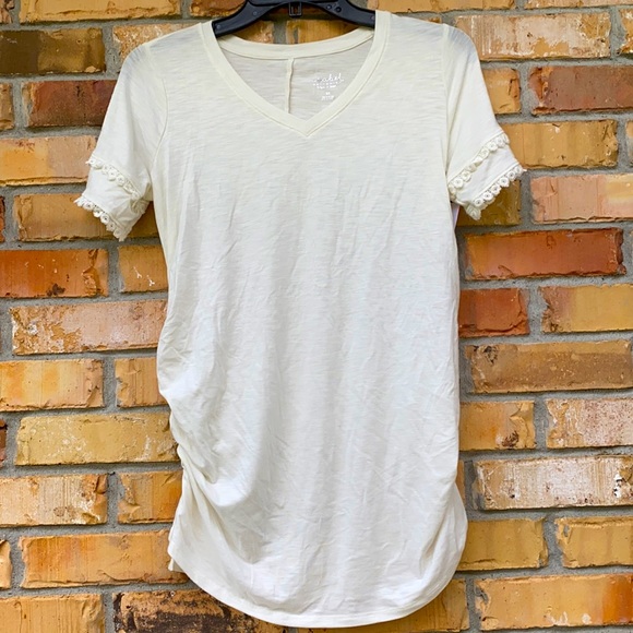 Motherhood Maternity Tops - NWOT- XS Off White Motherhood Maternity T-shirt
